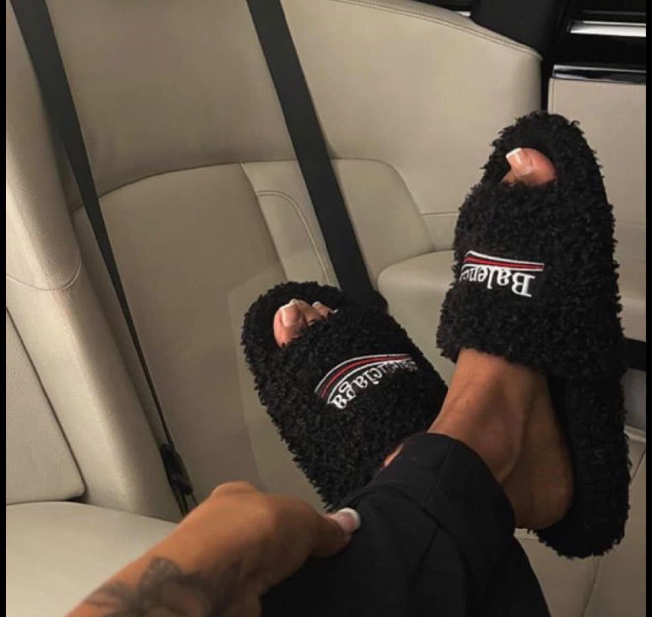 Balenciaga Furry Slides, Black