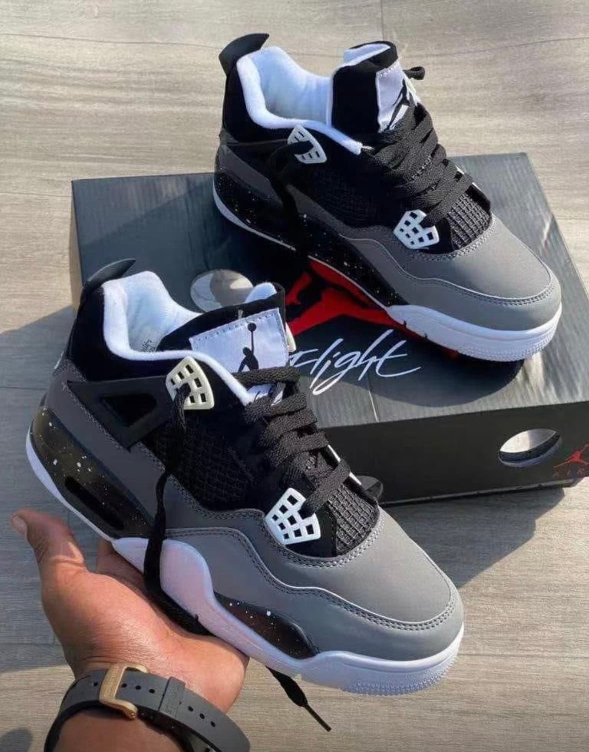 Jordan 4 Retro, Fear