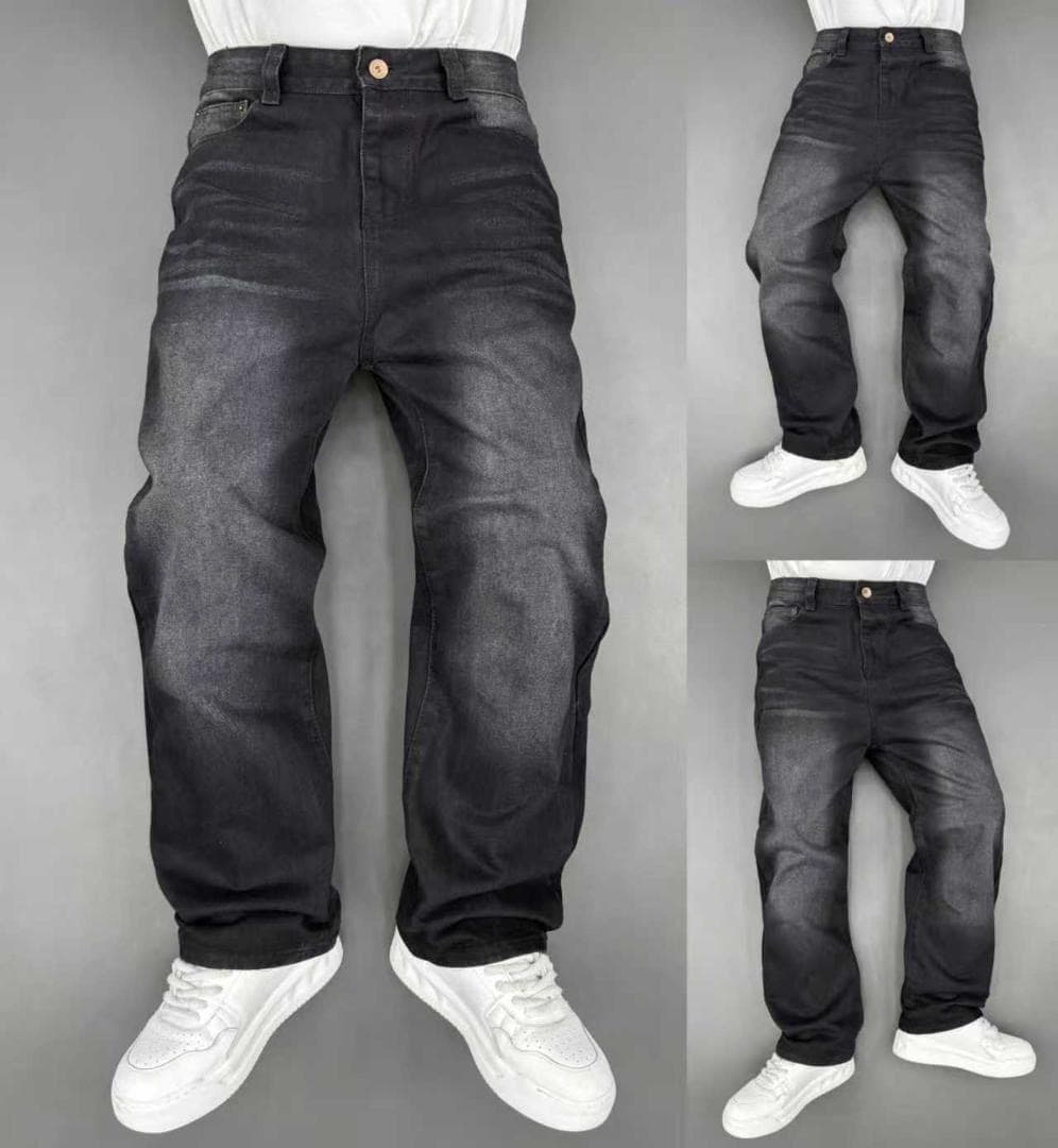 Vintage-Wash Black Jeans