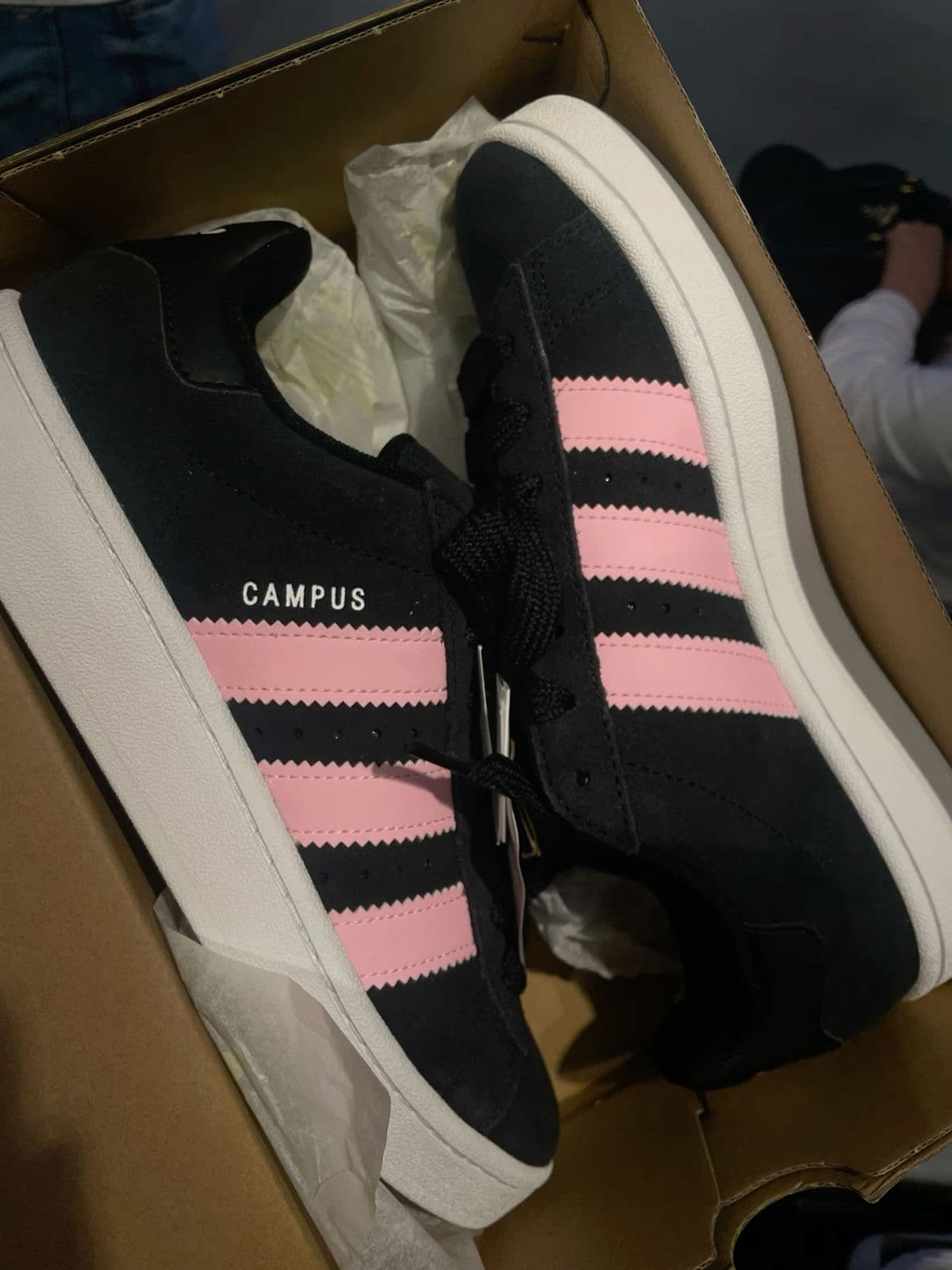 Adidas Campus 00s, Black & Pink