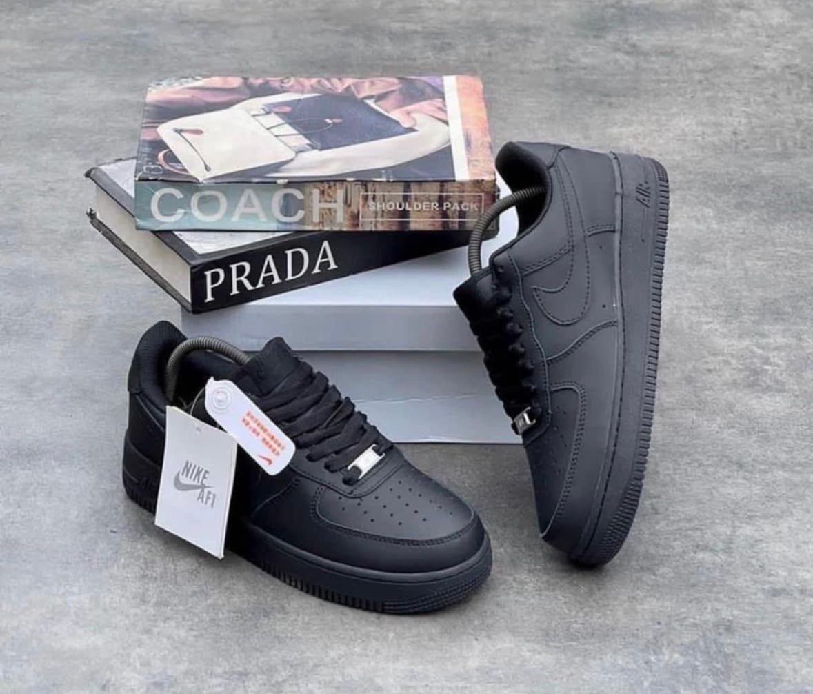 Nike Air Force 1 Low